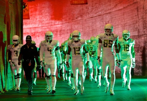 The Oregon Ducks play the University of Southern California in Los Angeles, California, on Fri, Nov 2, 2012